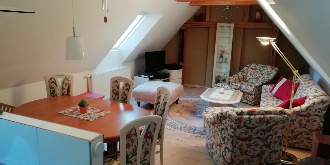 Ferienwohnung Baensch Weischlitz Bagian luar foto